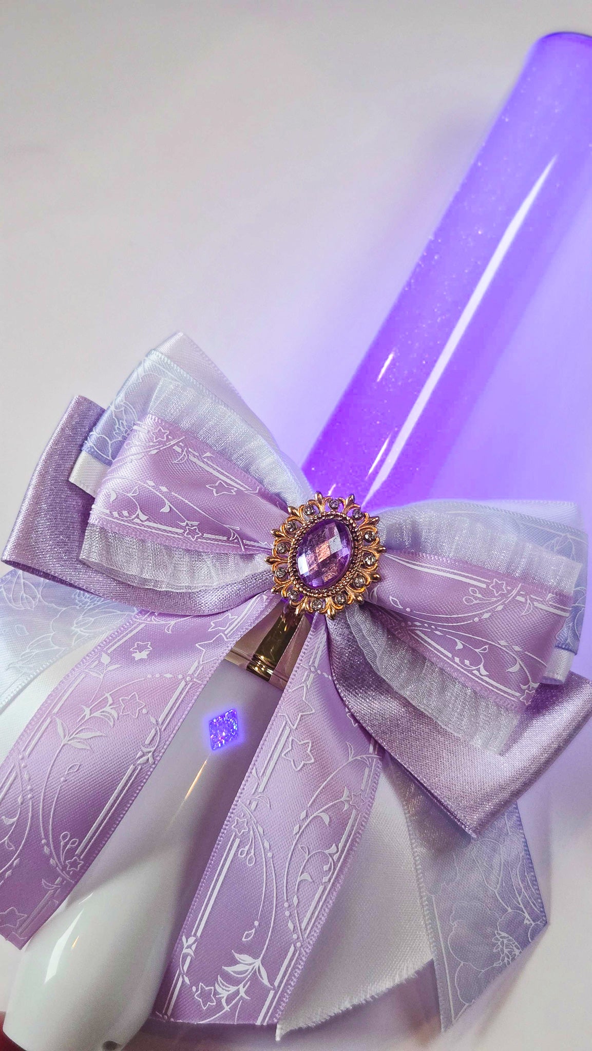 Penlight Bow - White & Purple